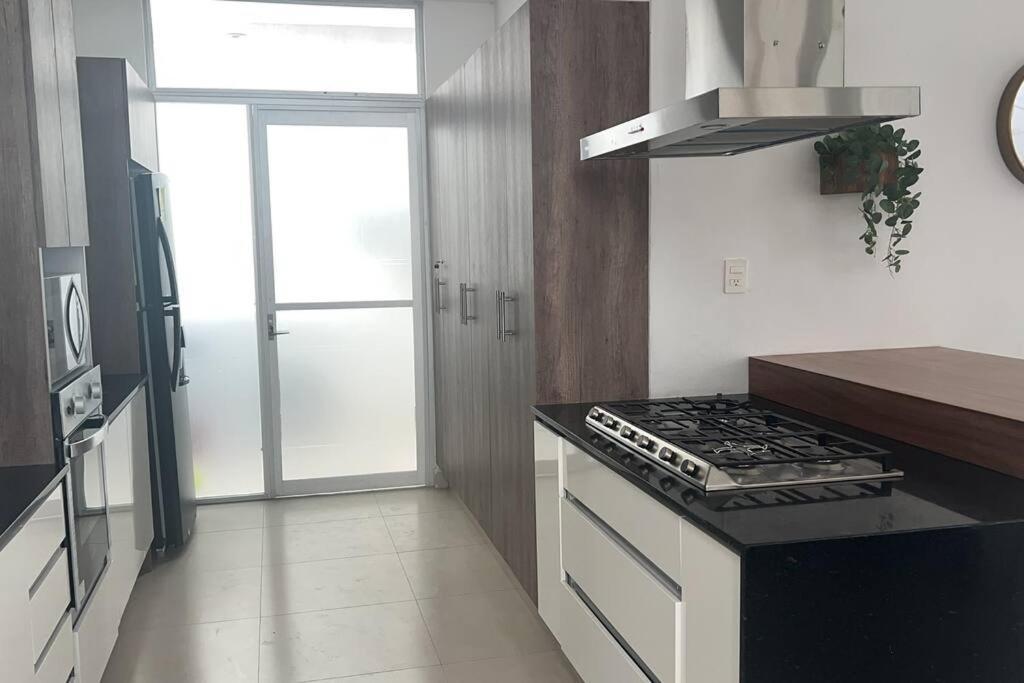 Residencia Corinto La Cima Frac Burgos Bugambilias Villa Темикско Екстериор снимка